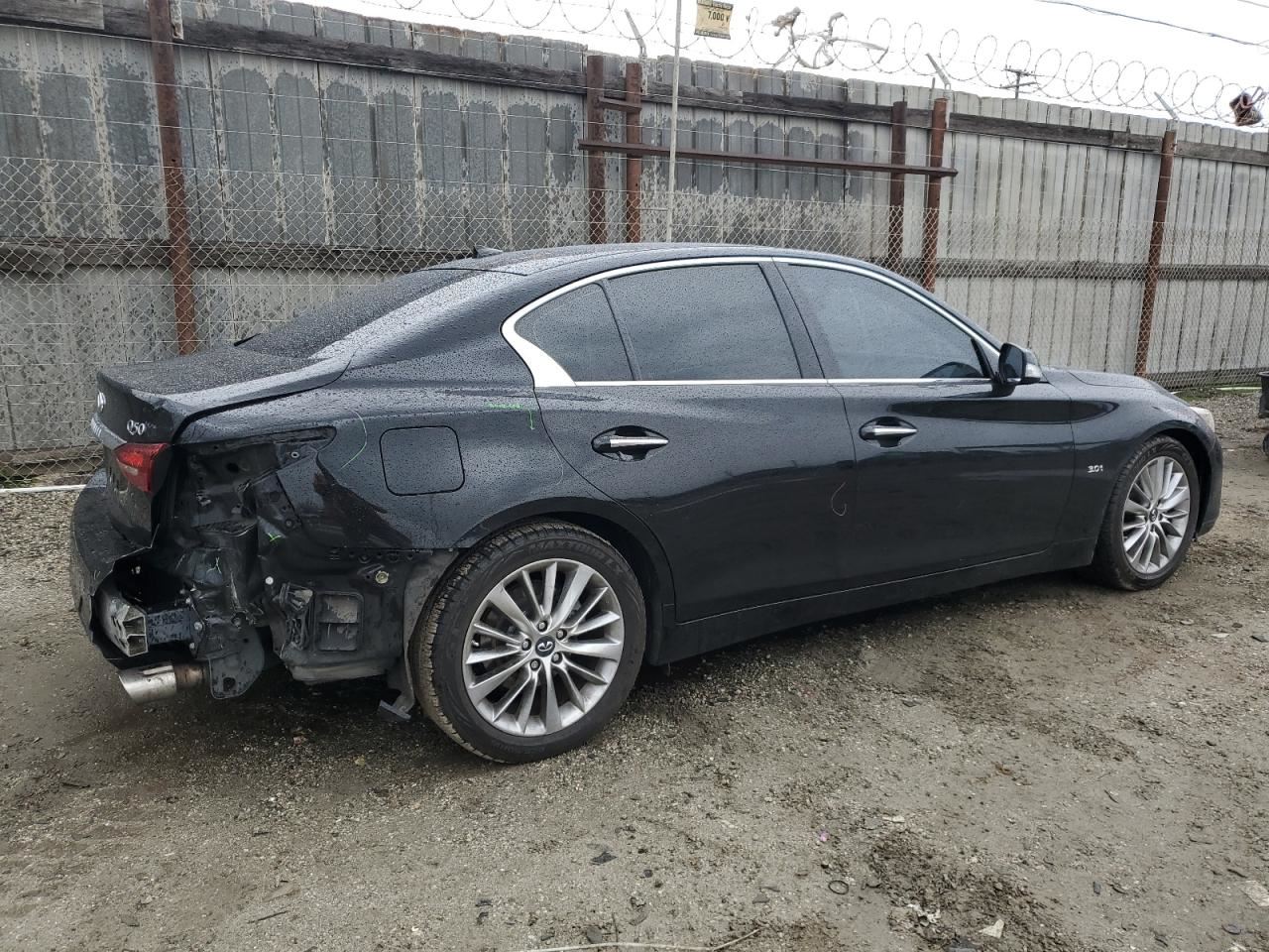 LEFT BLK FRONT HEADREST OEM 2019 INFINITI Q50 - Image 4