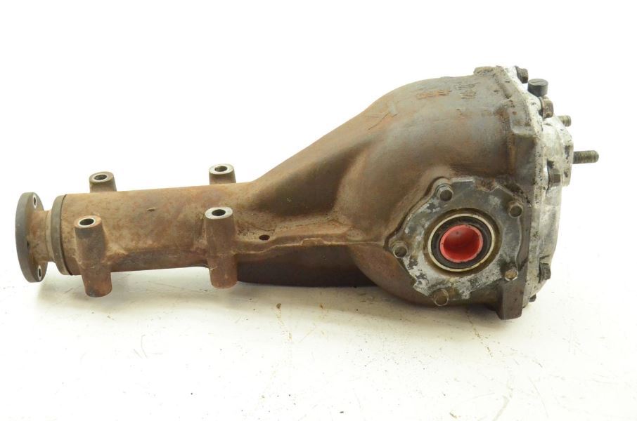 1982-1983 Datsun 280ZX S130 2+2 Rear Differential Carrier Assembly