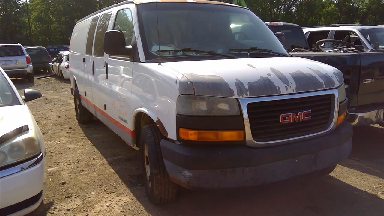 2005 GMC Savana