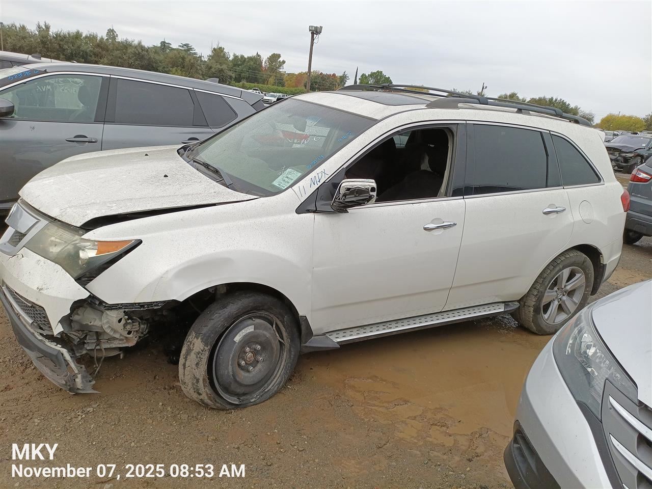 Benzeen 2011 Third Seat Station Wagon Van 8131767 - Image 1