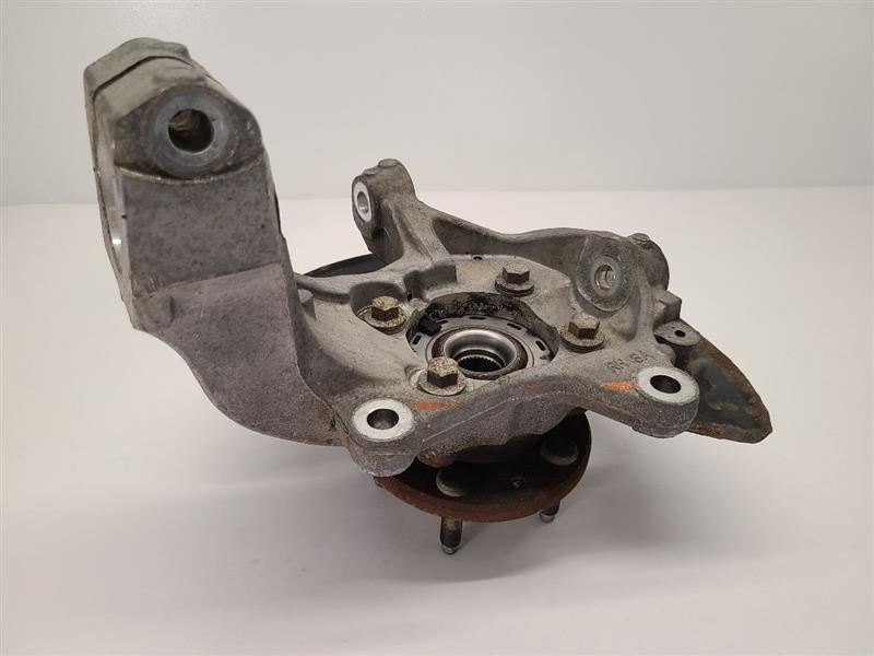 2008 2009 MERCURY SABLE Passenger Front RH Spindle Knuckle 2008 2009 MERCURY SABLE Passenger Front RH Spindle Knuckle