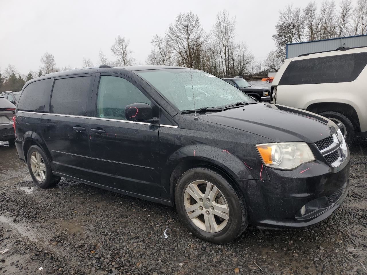 LEFT BLK FRONT HEADREST OEM 2012 DODGE CARAVAN - Image 5