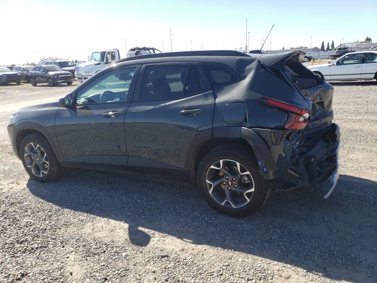 RADIATOR FAN MOTOR/ASSEMBLY OEM 24-25 CHEVROLET TRAX 42900629 - Image 3