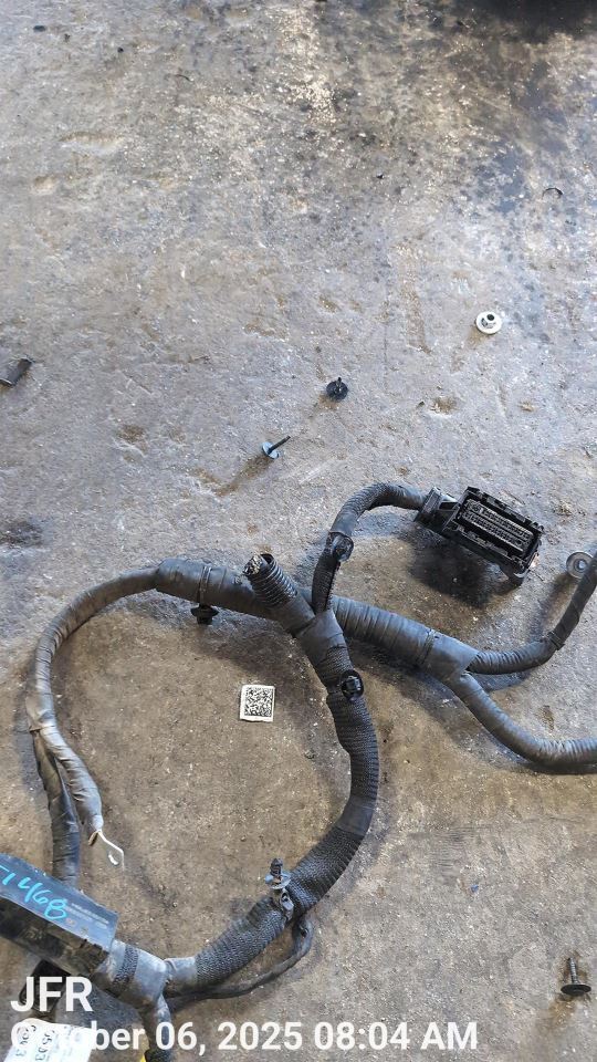 ENGINE WIRE HARNESS 42781148 2021 BUICK ENCOREGX - Image 2