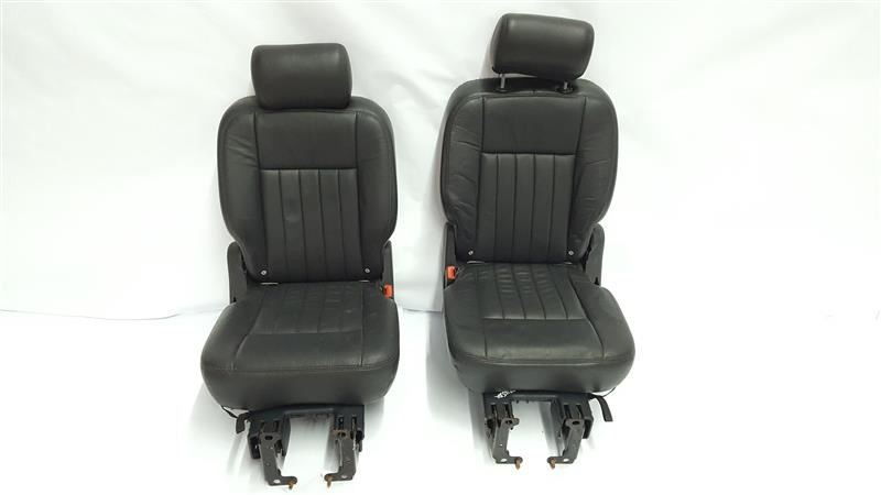 03-06 2005 FORD EXPEDITION REAR MIDDLE SECOND ROW SEAT W/ HEADREST Ford Expedition 2nd Row Middle Seat