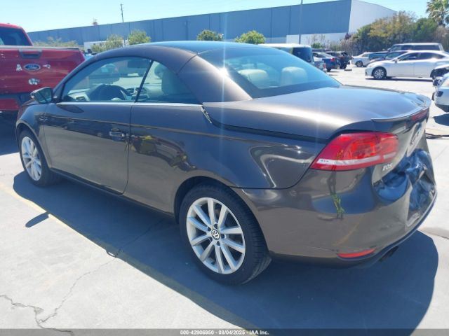 EOS 2010 Front Door Trim Panel 8007247 - Image 3