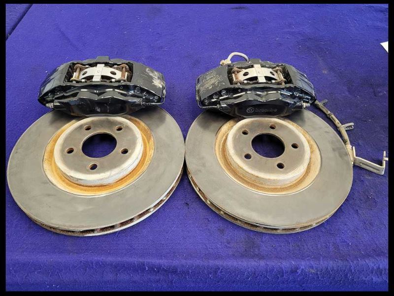 2005-2012 Ford Mustang GT GT500 Pair Front Brembo Calipers