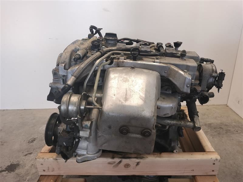 Benzeen   Chevrolet Malibu Engine Assembly 2.0L VIN X 8th Digit 12669126 OEM.   - Image 1