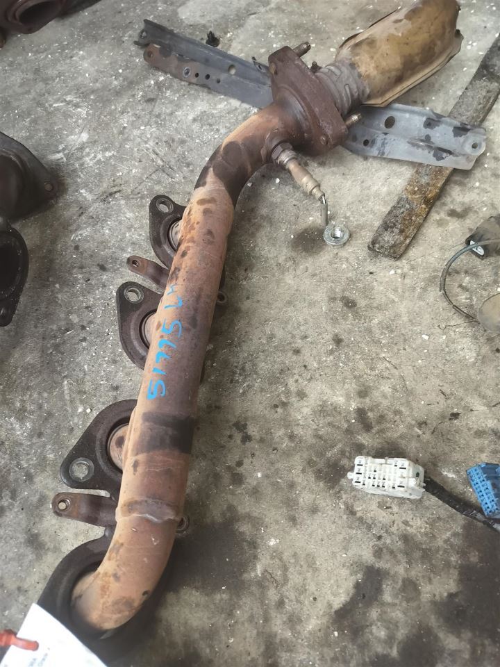 Benzeen EXHAUST MANIFOLD 2000-2004 TOYOTA TUNDRA - Image 1