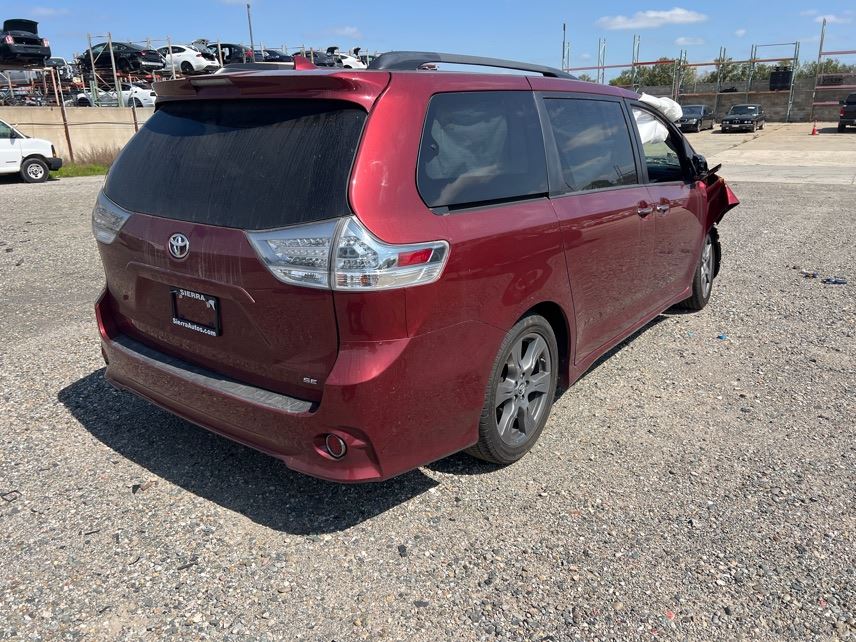 RIGHT BLK HEADREST OEM 2018 TOYOTA SIENNA - Image 3