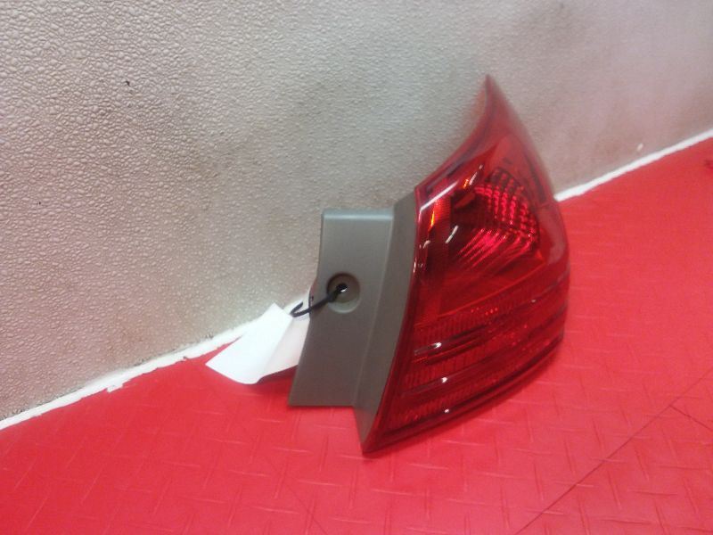 Nissan Rogue Driver Left Tail Light Brake Lamp Ebay