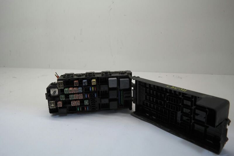 05 06 07 FORD TAURUS ENGINE FUSE BOX OEM | eBay