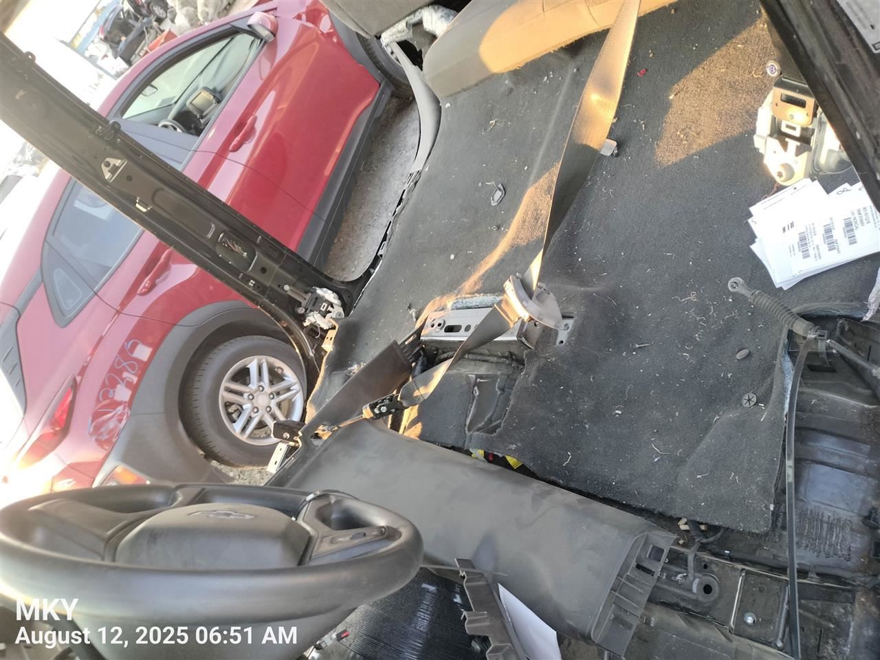 RIGHT BLK REAR HEADREST OEM 2022 CHEVROLET SILVRDO15 84841821 - Image 5