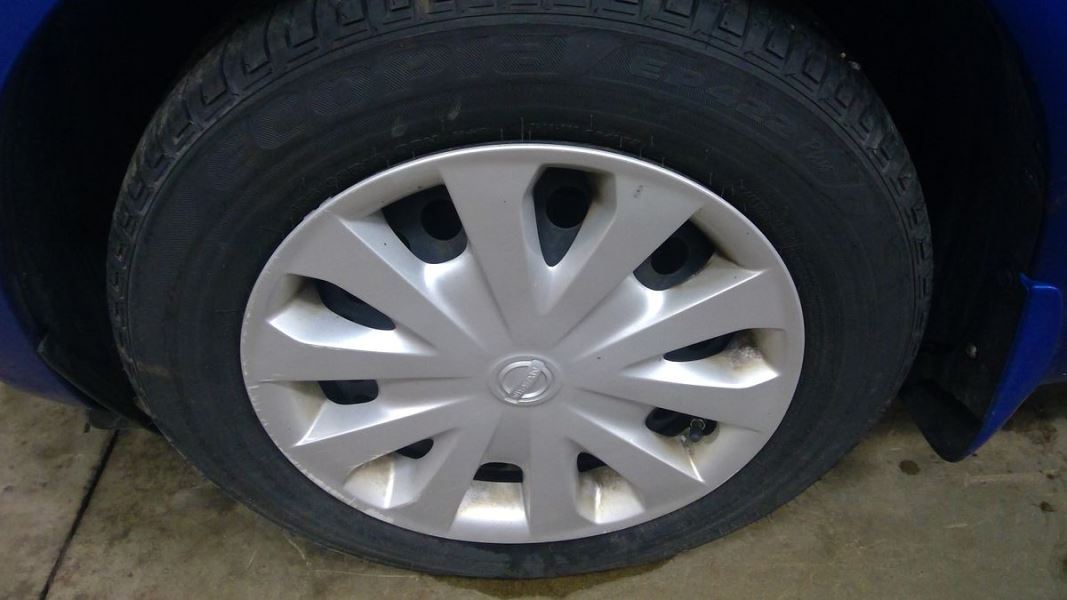 how to turn off tire flat sign in nissan versa 2013 how to turn off tire flat sign in nissan versa 2013