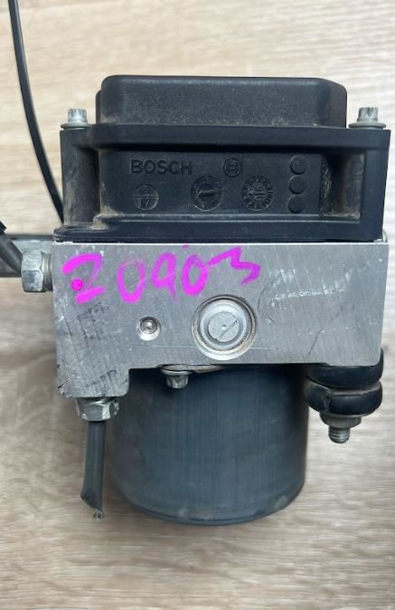 Anti-lock Brake Part Actuator Pump Assembly 1.8L Fits 12-13 Toyota Corolla OEM - Image 3