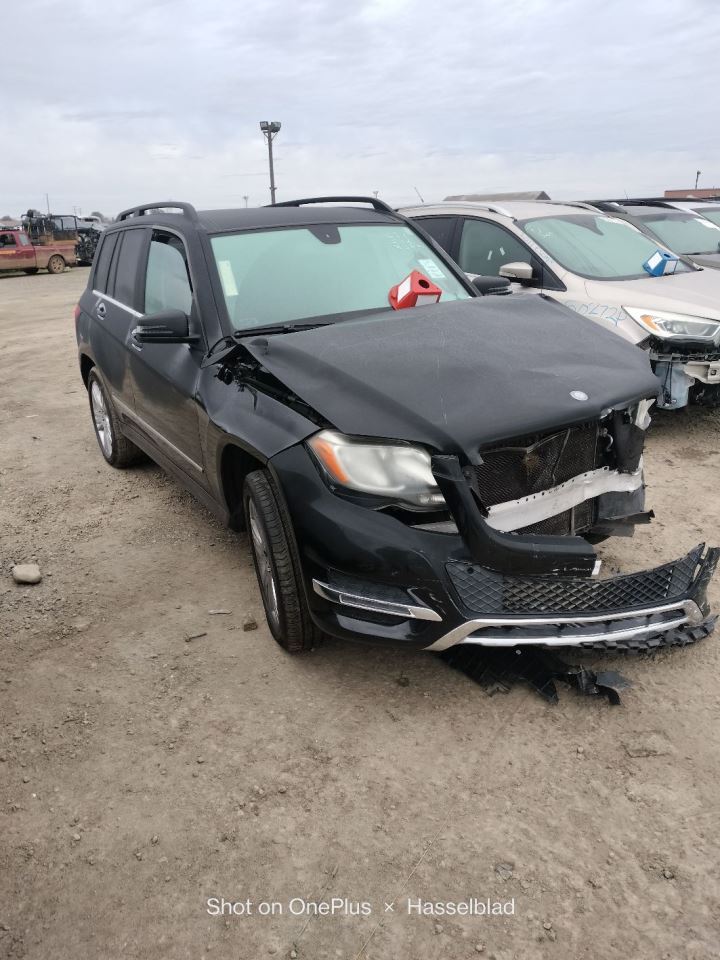 Benzeen VAPOR CHARCOAL CANISTER OEM 2014 MERCEDES-BENZ GLK350 - Image 1