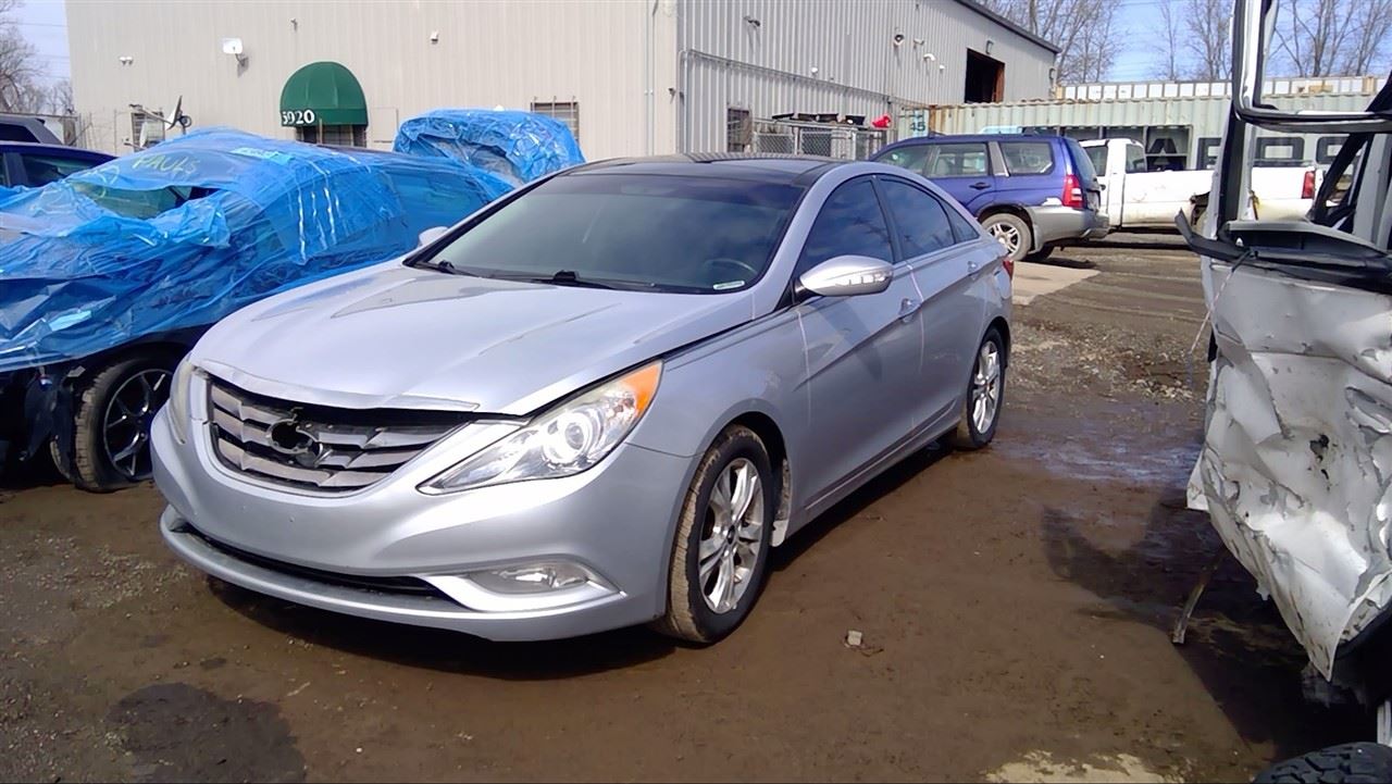 2012 HYUNDAI Sonata