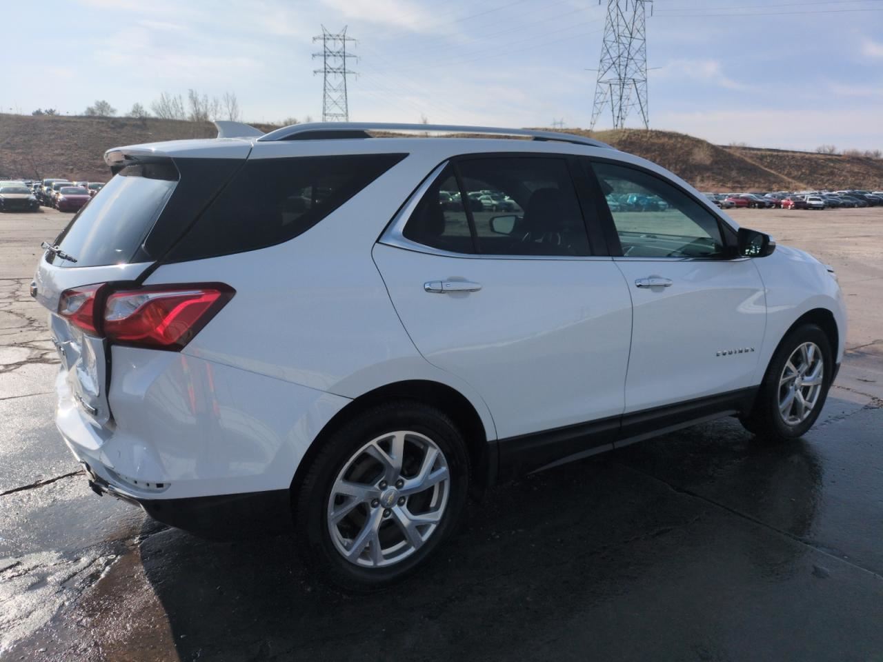 LEFT BLK REAR HEADREST OEM 2018 CHEVROLET EQUINOX - Image 4