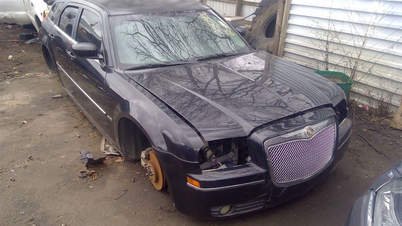 2006 DODGE Magnum