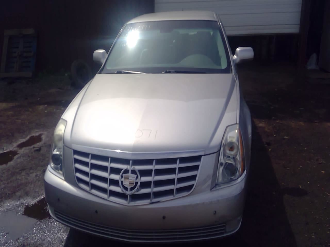 2006 CADILLAC Dts