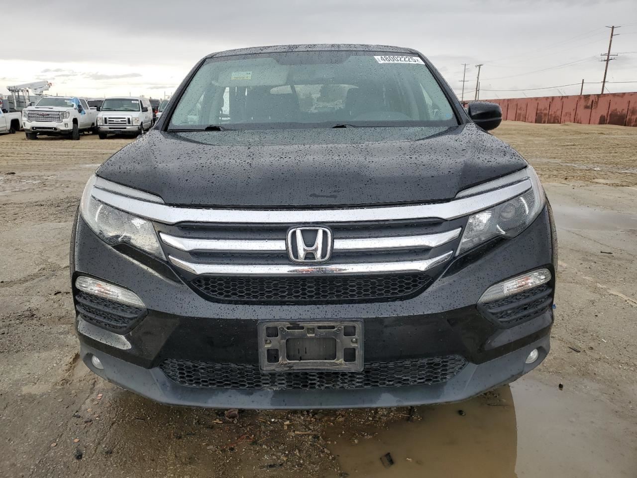 PILOT 2017 Valance Rear 5815840 - Image 5