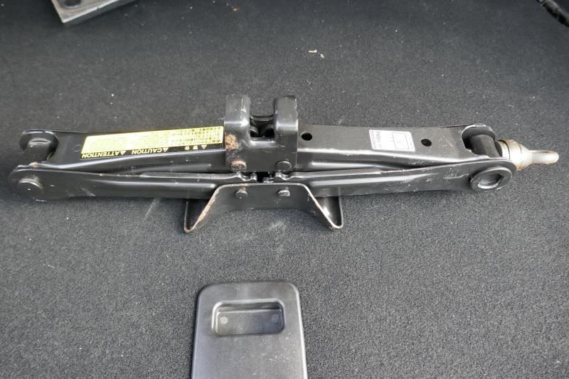 Jack fits 2009 Lexus IS250 1653915 | eBay