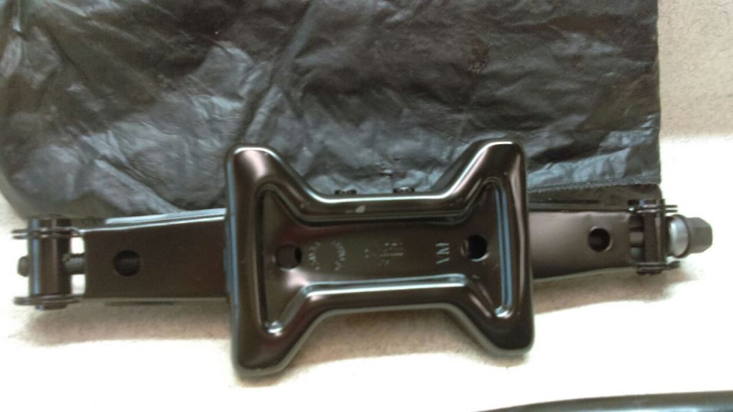 Jack Assembly Fits 2006 2007 2008 2009 2010 CHRYSLER PT CRUISER B210/