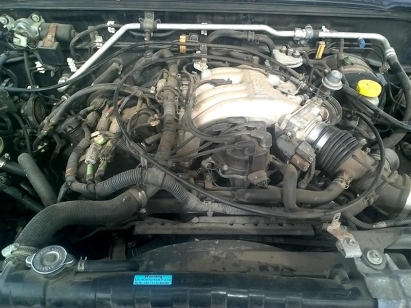 Used 2000 Nissan Frontier Engine Intake Manifold 6 Cyl Upper Part