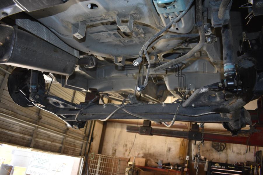 14 17 Nissan Juke Nismo Rs Turbo 1 6 Rear Dead Axle Beam Disc Brakes Ebay