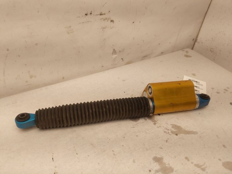 Driver Left Rear Shock Absorber 85599368 For 2023 Silverado