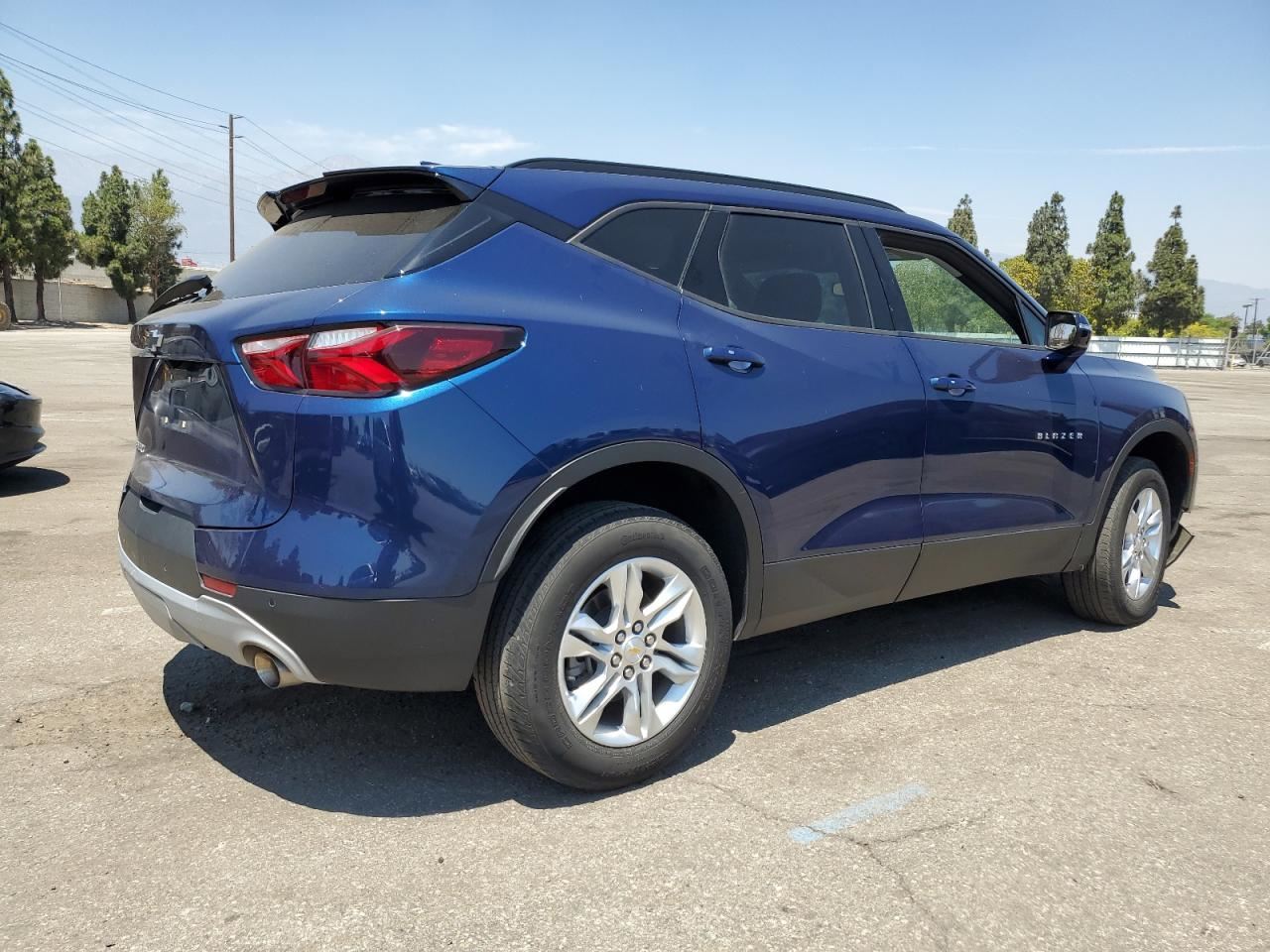 RIGHT FRONT WIPER ARM OEM 2021 CHEVROLET BLAZER 84335406 - Image 3