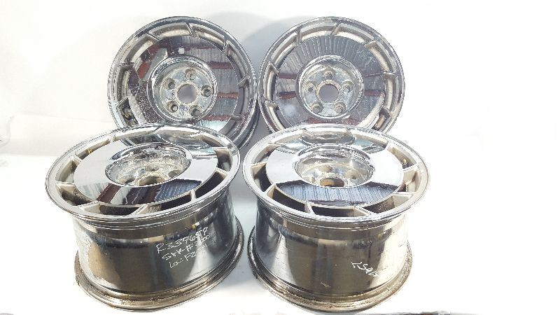 Wheel Rim Set 4 Chrome OEM Corvette Wheels C4 Need Refinish 1986 Chevy