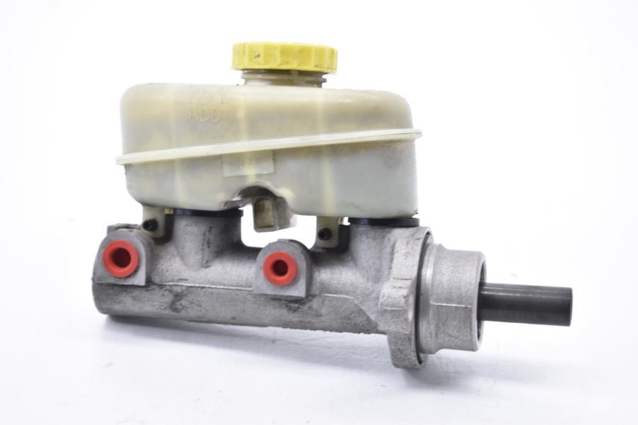 1997 Jeep Wrangler Brake Master Cylinder