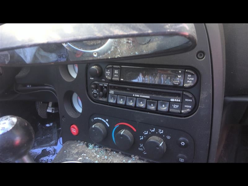 Benzeen   Equipment Radio Amplifier P4865994AC Fits 2003-2004 Dodge Viper OEM - Image 1