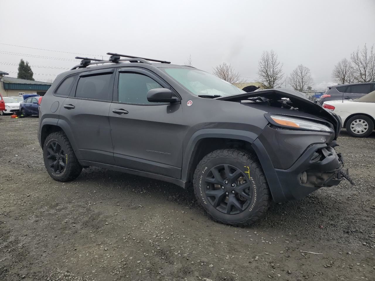 RIGHT BLK FRONT HEADREST OEM 2017 JEEP CHEROKEE - Image 5