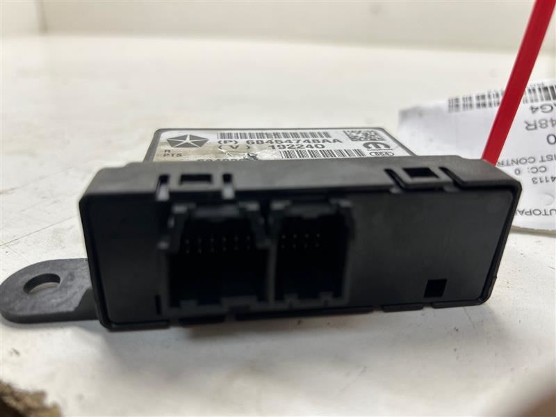 2020-2022   Jeep Cherokee Rear Park Assist Chassis Control Module 68454748AA OEM.   - Image 3