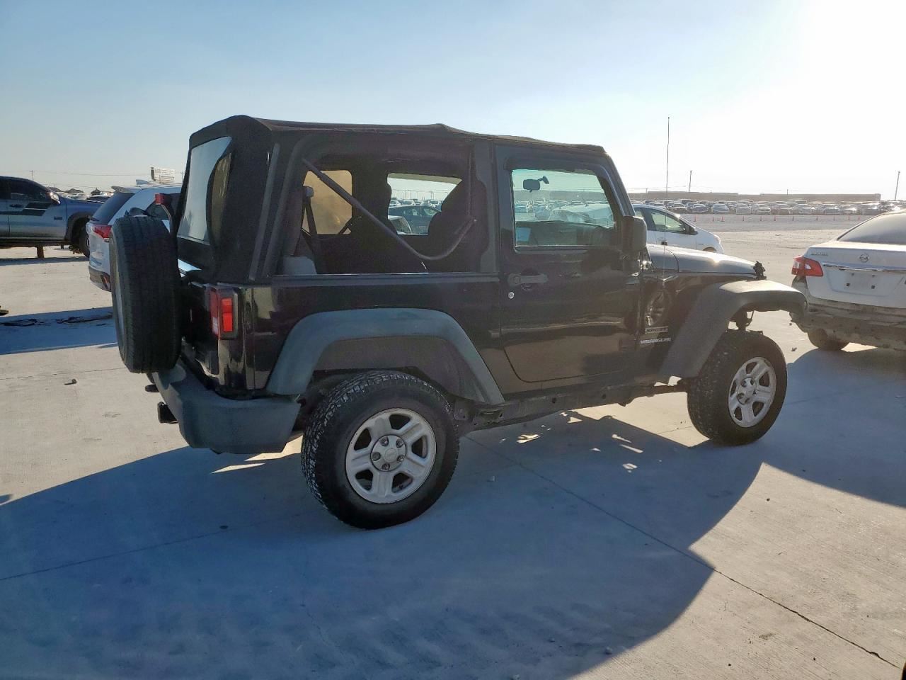 RIGHT REAR SEAT BELT OEM 2013 JEEP WRANGLER - Image 4