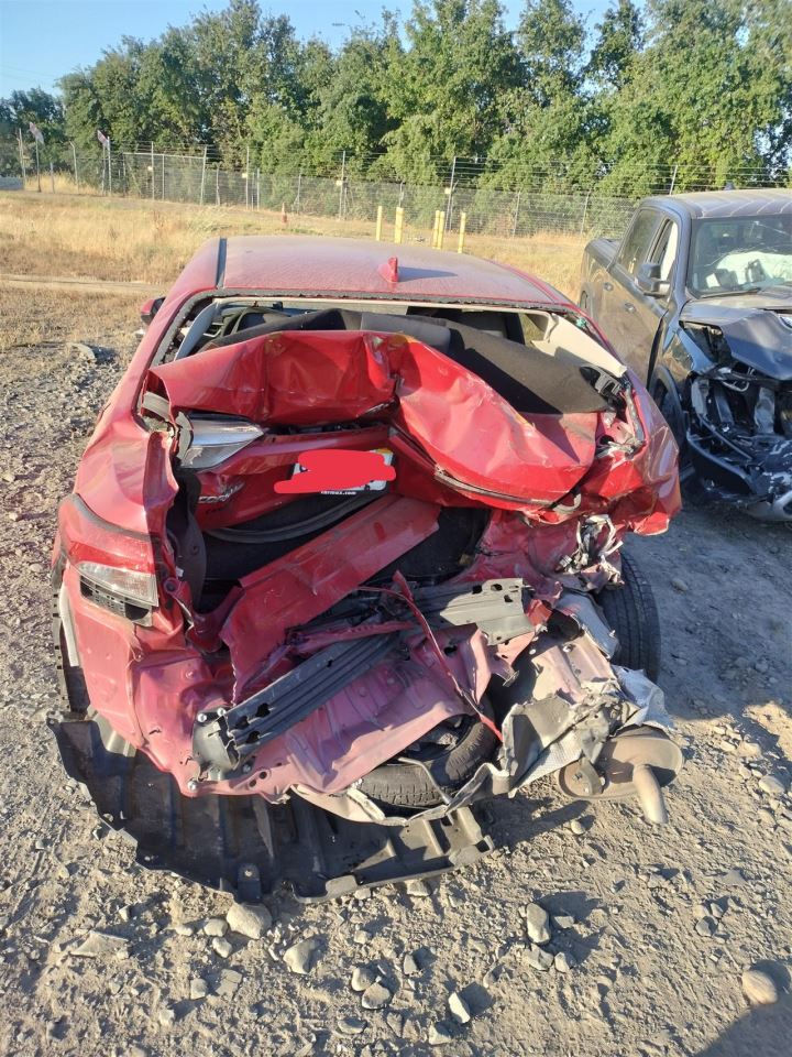 LOCK ACTUATOR OEM 2020 TOYOTA COROLLA 1YR WRNTY 64600-12090 - Image 1