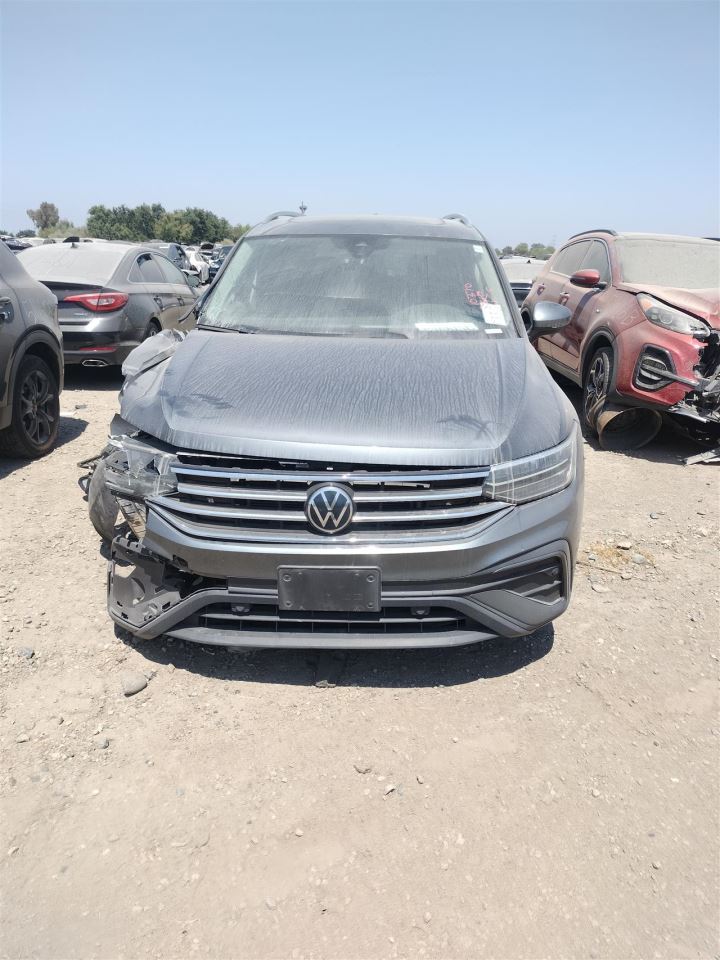 RIGHT FRONT WIPER ARM OEM 2023 VOLKSWAGEN TIGUAN 5NN 955 410 03C - Image 1