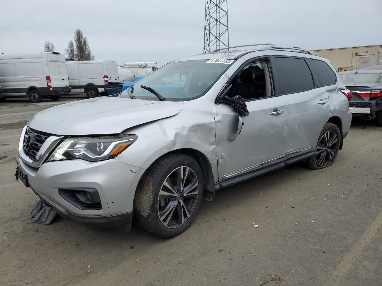 Benzeen 2017 Third Seat Station Wagon Van 6121169 - Image 1