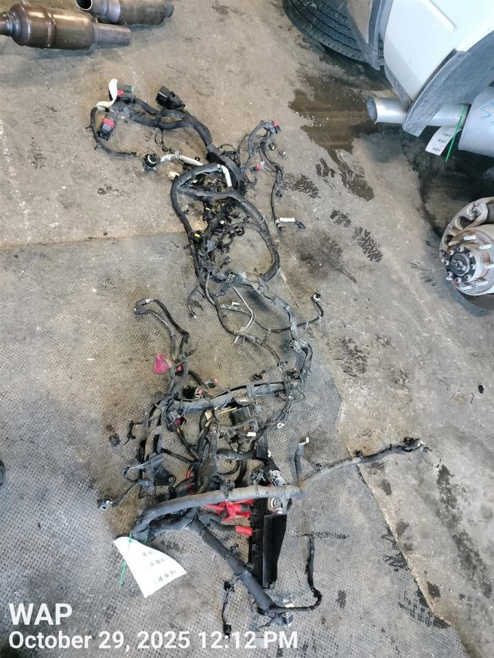 RAM2500 2023 Engine Wire Harness 7477729 - Image 3