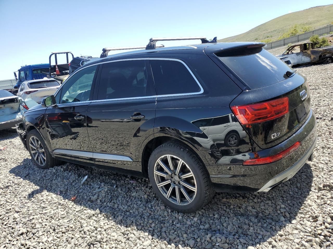 BLK REAR HEADREST OEM 2017 Q7 AUDI - Image 3