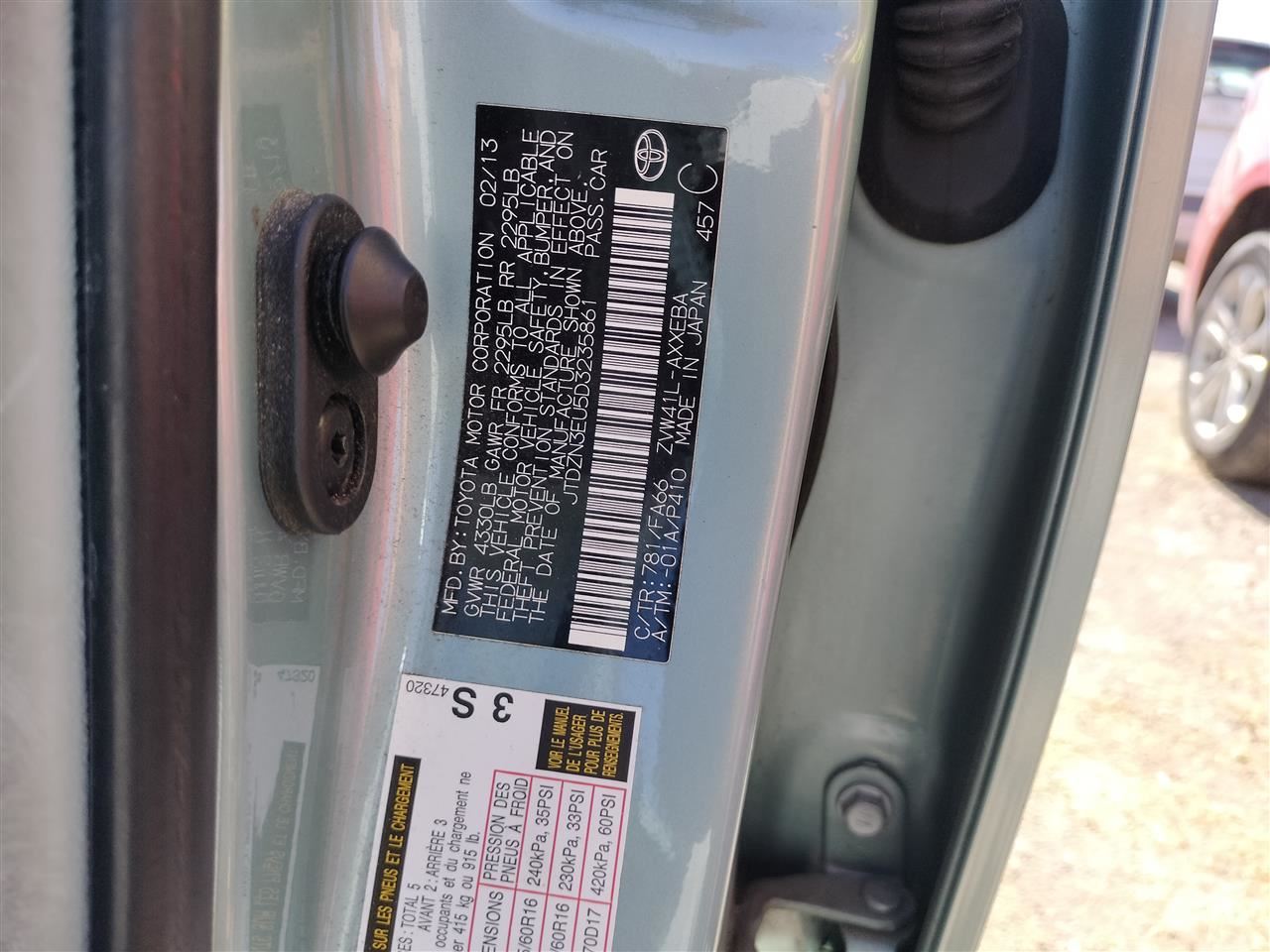 RIGHT FRONT WIPER ARM OEM 2013 TOYOTA PRIUS V - Image 3