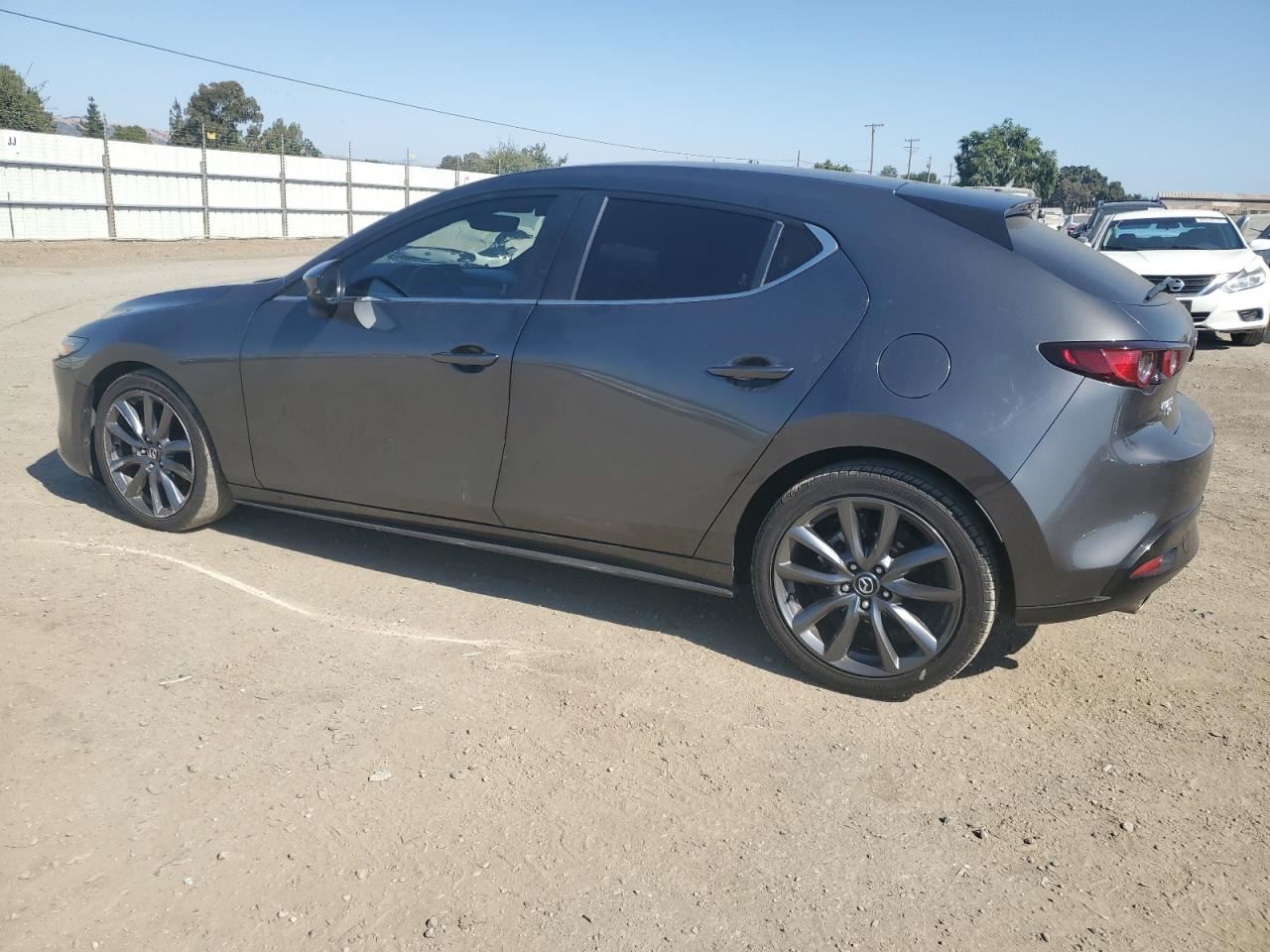 RIGHT FRONT WIPER ARM OEM 2022 MAZDA 3 BDTT67321 - Image 2