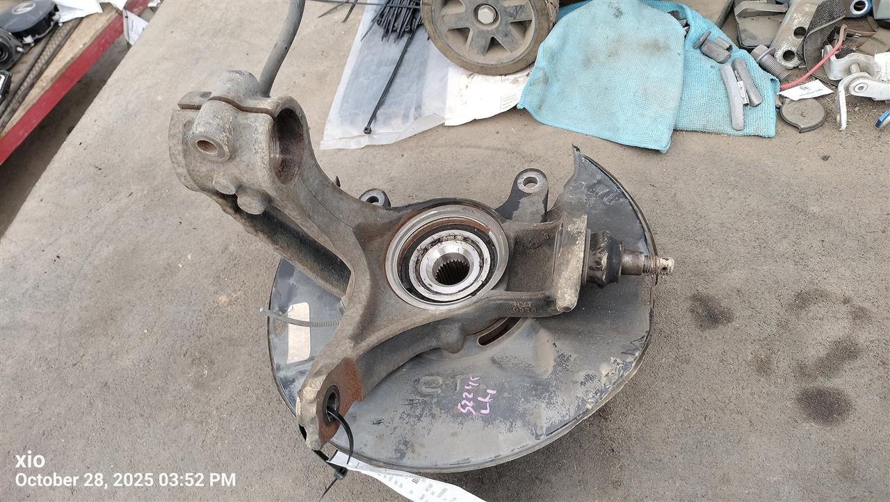 LEFT FRONT SPINDLE KNUCKLE OEM 13-17 HONDA ACCORD - Image 2