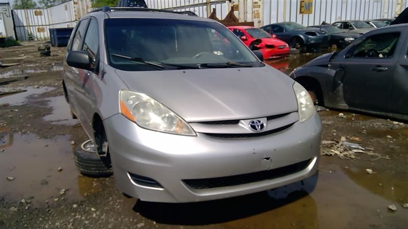 2007 TOYOTA Sienna