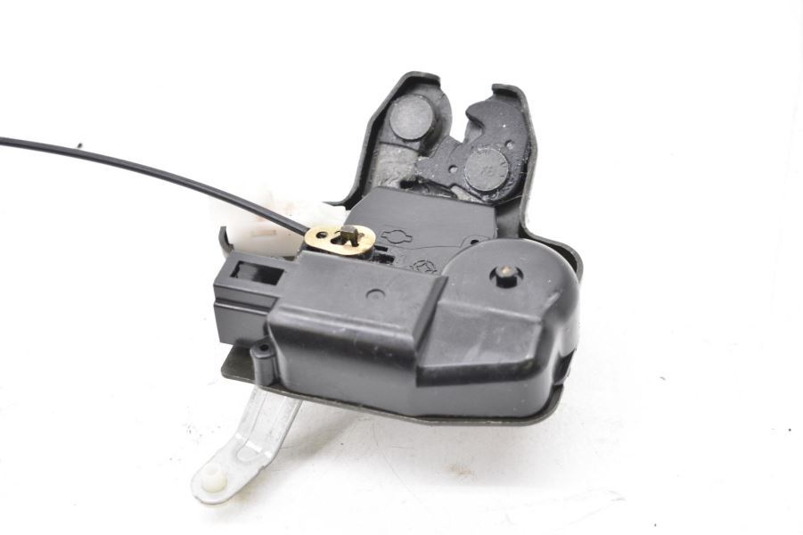 20042007 NISSAN 350Z ROADSTER 3.5L TRUNK LATCH WITH EMERGENCY RELEASE