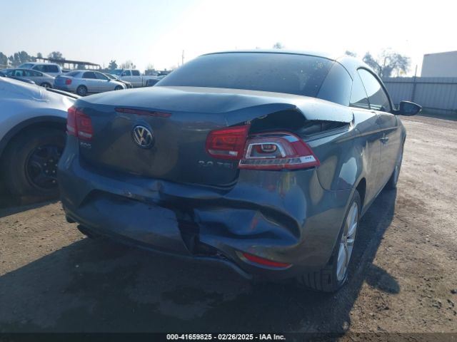 EOS 2007 Front Door Trim Panel 8010828 - Image 4