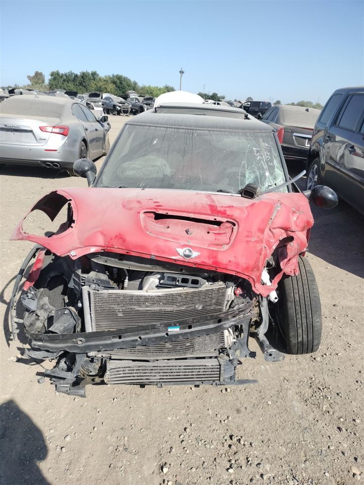 RIGHT FRONT SPINDLE KNUCKLE OEM 07-15 MINI MINICOOPE 31216779796 - Image 1