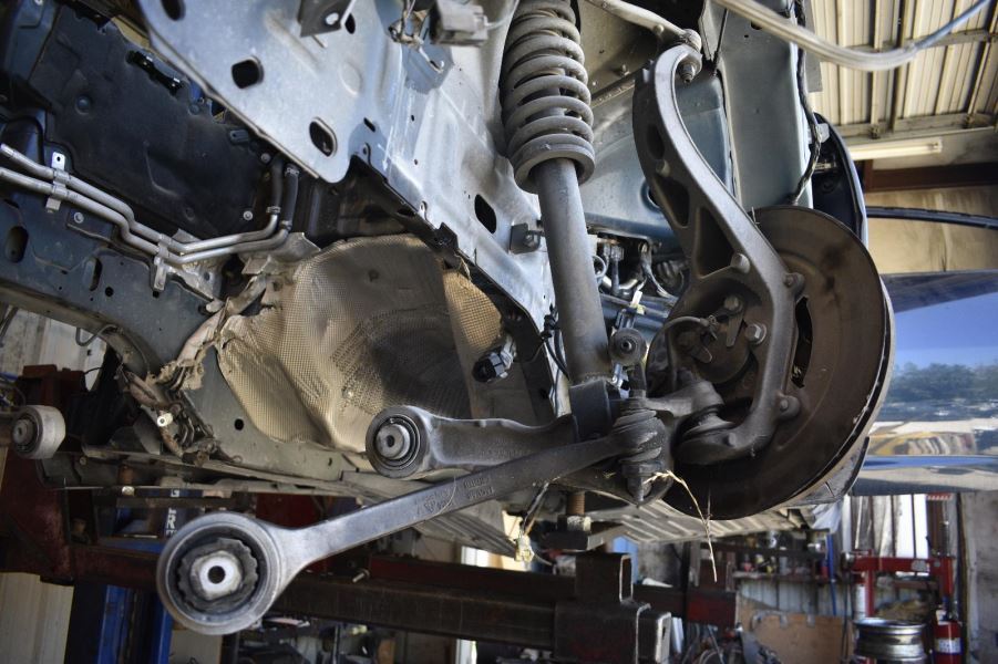 2009 JAGUAR XF X250 LEFT FRONT SUSPENSION ASSEMBLY WITHOUT SUPERCHARGE OPTION eBay